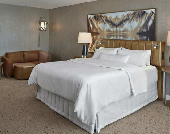 Luxury hotels in Edmonton that provide exemplary hospitality services