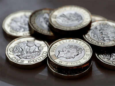 New 12-sided British pound coin enters circulation