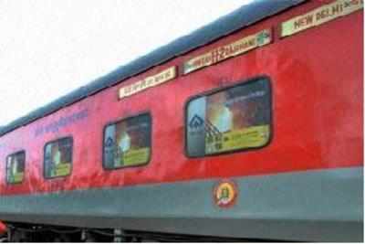 Stale food served in Rajdhani leads to protest