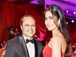 Times Group MD Vineet Jain and Katrina Kaif @ Hello! Hall of Fame Awards 2017