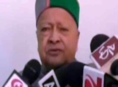 CBI charges Virbhadra Singh, wife in illegal assets case