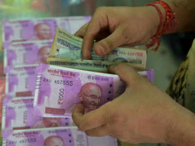 Centre plans to change security marks of bank notes every 3-4 years
