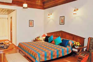 Cocobay Resort