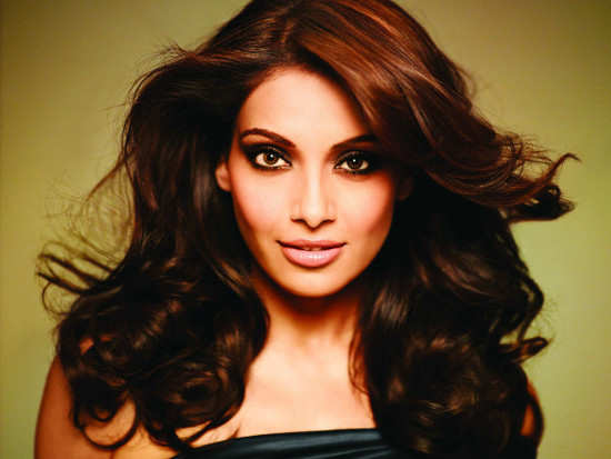 Bipasha Basu to remake ‘The Blind Side’ in Hindi?