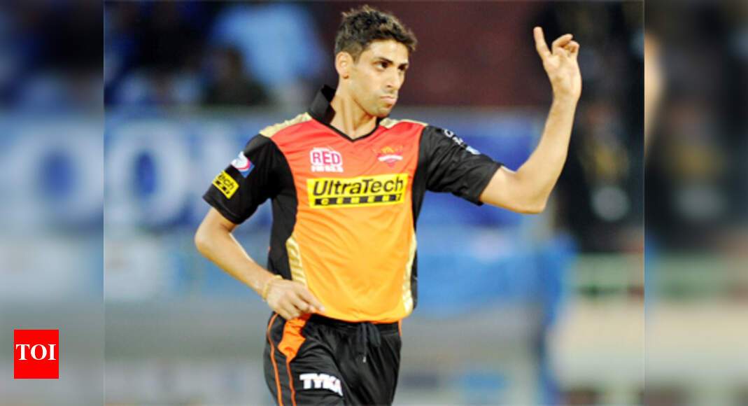 Ashish Nehra: Have to put in extra hours daily to maintain pace, says ...