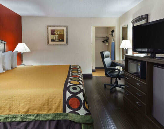 Super 8 Austin University Downtown Area