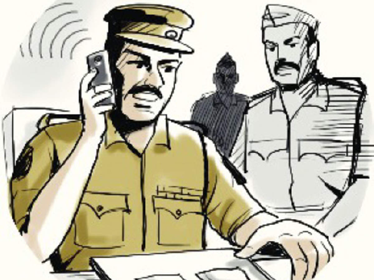 Constable Sho Beat Up 3 Visitors At Police Station Gurgaon News Times Of India