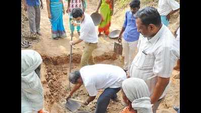 Tiruvannamalai district collector to toil with MGNREG workers on Saturdays