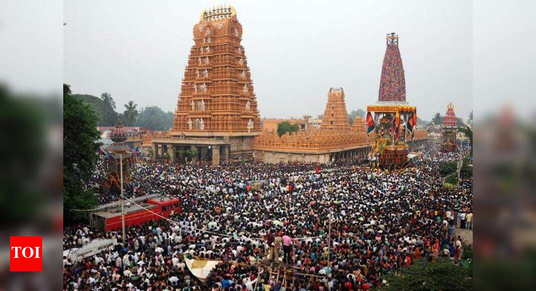 Thousands Throng Nanjangud To Take Part In Jathra Mahotsav Mysuru 