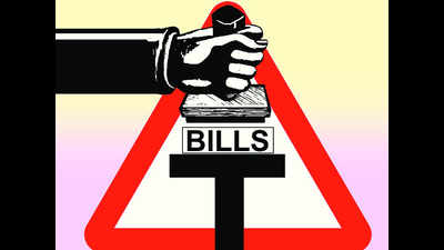 Manipur government holds talks with group opposing bills