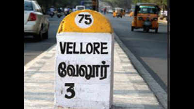 After row, English replaces Hindi on highway milestones