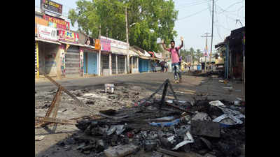 Fresh tension erupts in riot-hit Bhadrak, two shops set ablaze