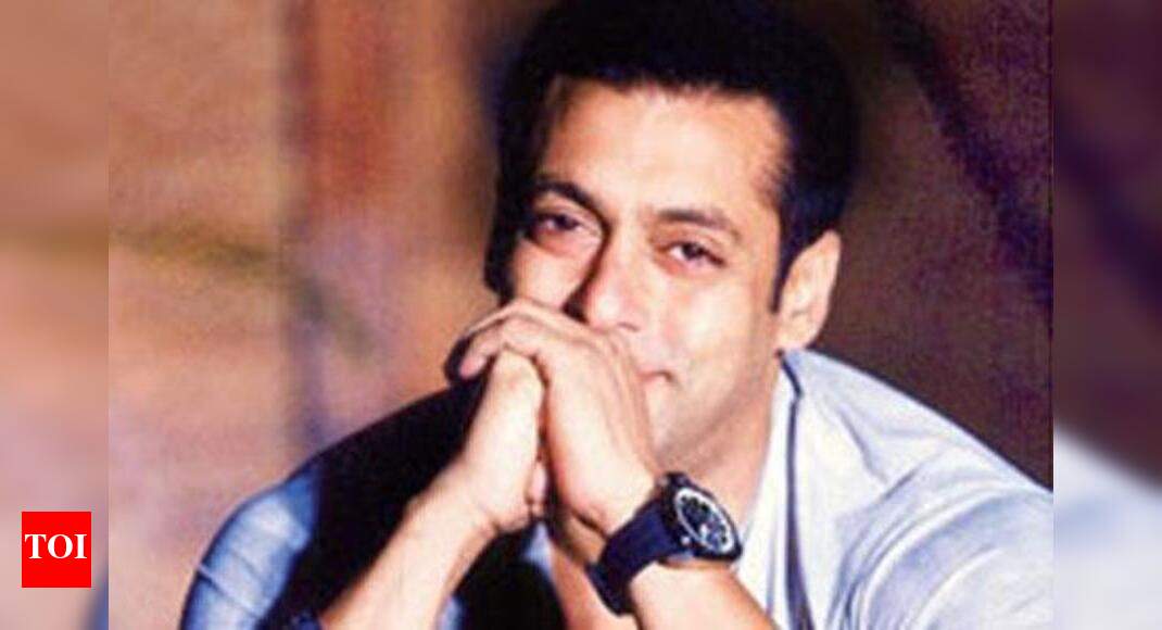 Salman calls Sairat actor a heartthrob | Marathi Movie News - Times of ...