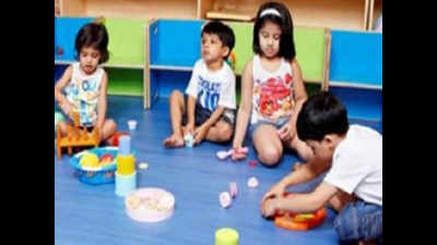 Committee to study how to control private day care center