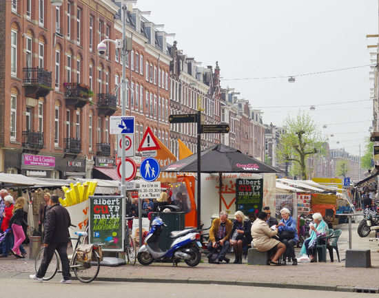 Albert Cuyp Markt Amsterdam Get The Detail Of Albert Cuyp Markt On Times Of India Travel