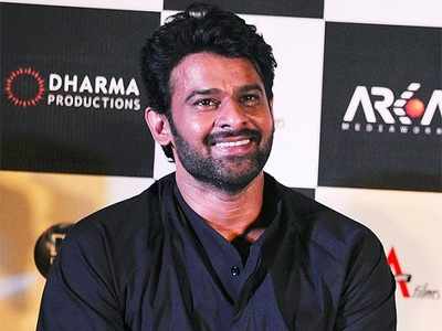 Watch: Prabhas arrives in Mumbai to promote 'Baahubali 2: The Conclusion' |  Hindi Movie News - Times of India