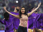 Shraddha Kapoor sets IPL opening ceremony on fire at Eden Gardens