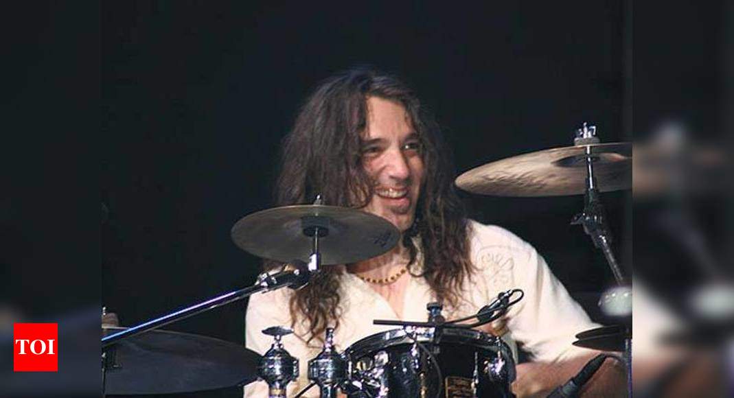 Pearl Jam ex-drummer not invited to Hall of Fame ceremony | English