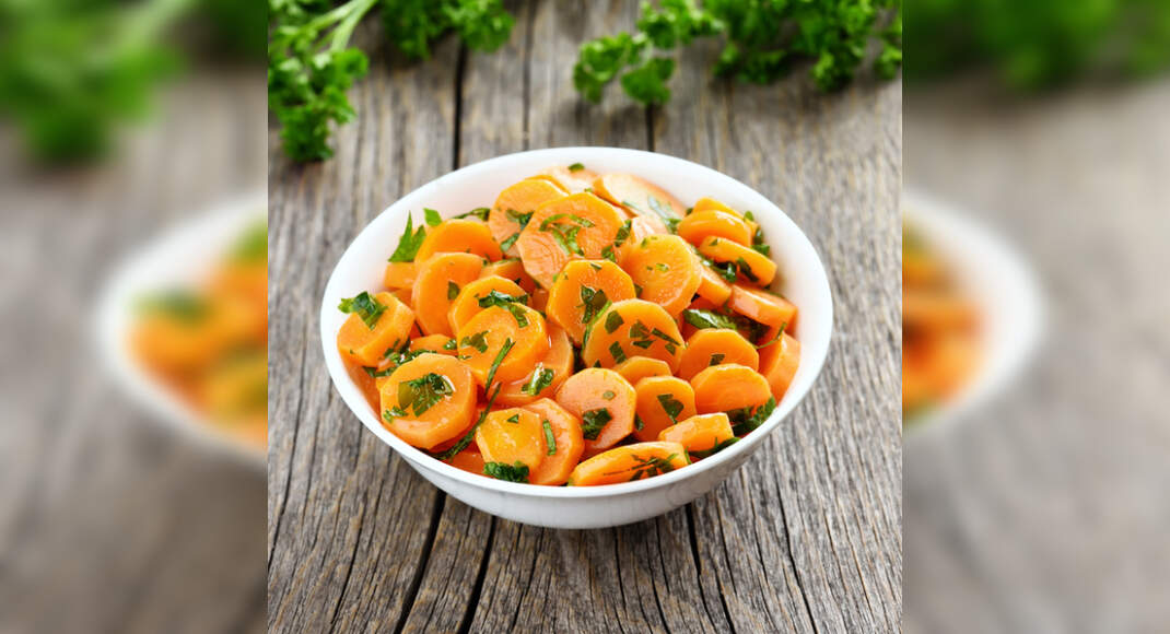Carrot and Mint Salad Recipe: How to Make Carrot and Mint Salad Recipe | Homemade Carrot and Mint Sa
