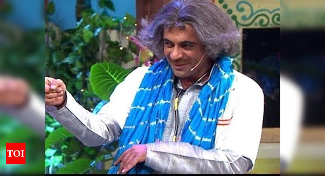 Dr. Mashoor Gulati aka Sunil Grover off to Dubai for his show, posts a pic  on Twitter - Times of India