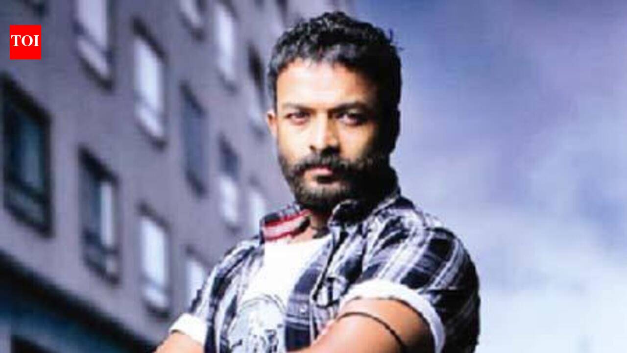 Aruth Abu Aruth.. Jayasurya to KRK | Malayalam Movie News - The Times ...