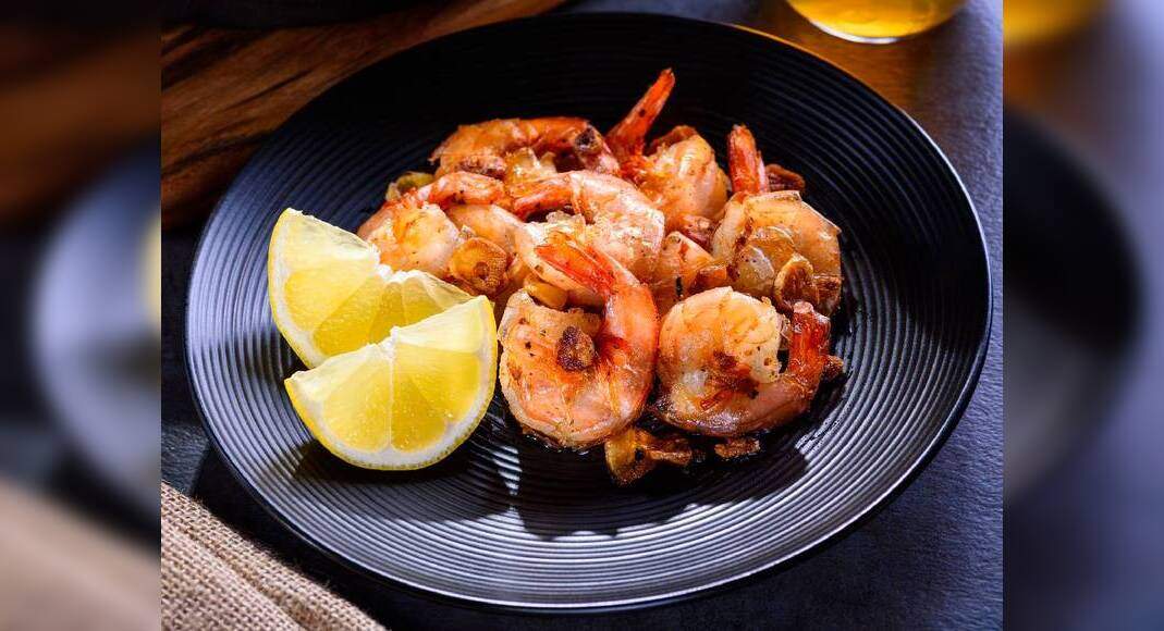 Baked Shrimps Recipe: How to Make Baked Shrimps Recipe | Homemade Baked Shrimps Recipe