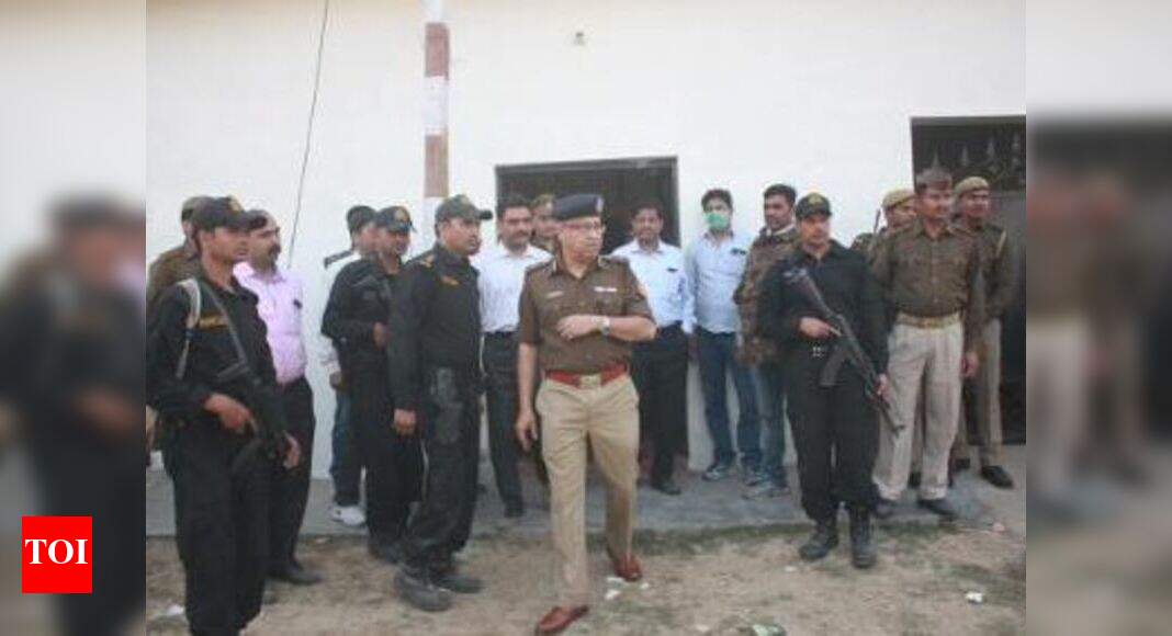 4 planning terror strikes in Delhi, UP arrested | India News - Times of ...