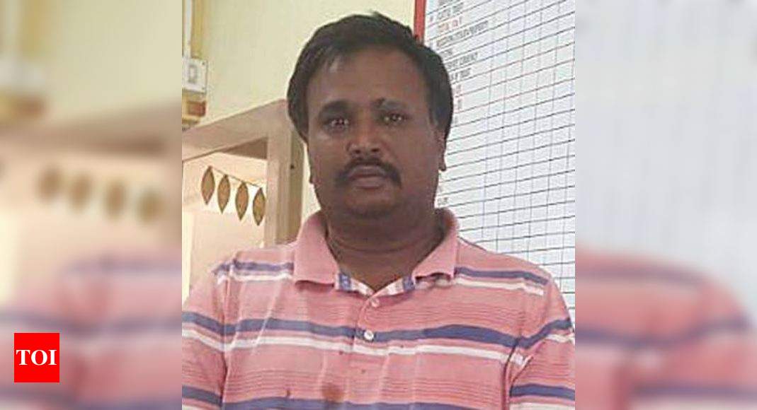 Prostitution Racket Cop Running Hi Tech Sex Racket Held Bengaluru