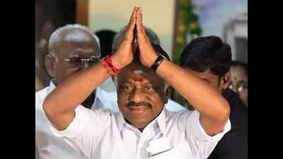 AIADMK Merger Talks Stalled As Panneerselvam Camp Reiterates Its Stand ...