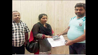 Malayali woman duped by agency returns home