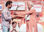 Aamir Khan receives award