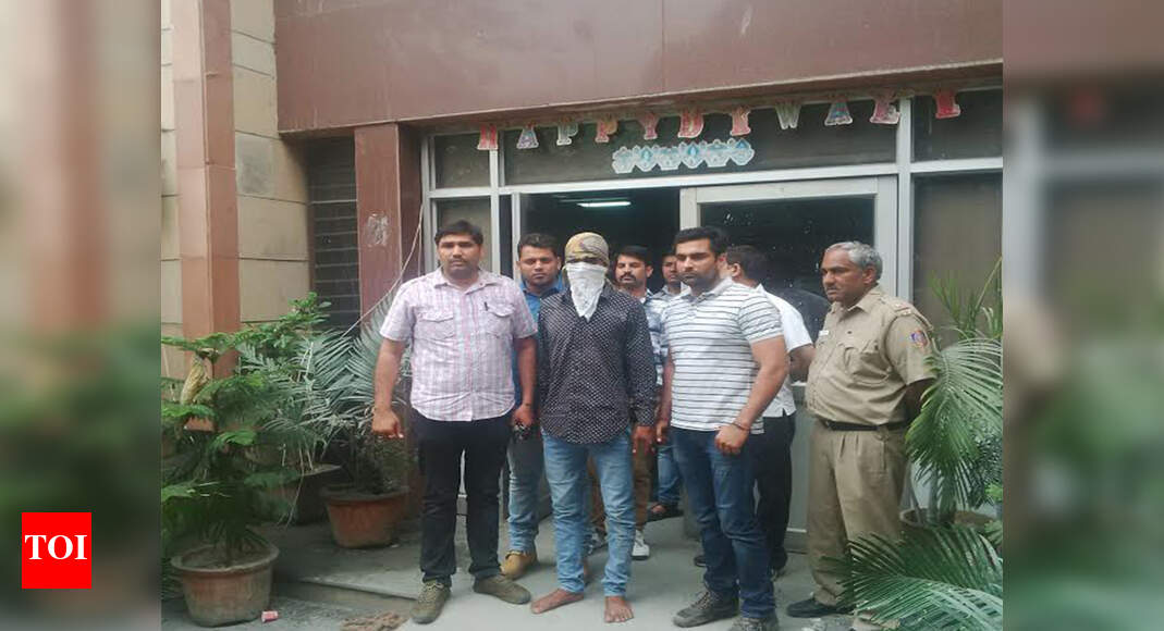 Rohini Court Shootout Undertrial shot dead outside Rohini court