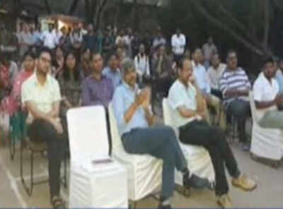JNU professor’s car vandalised for organising condolence meet for martyrs