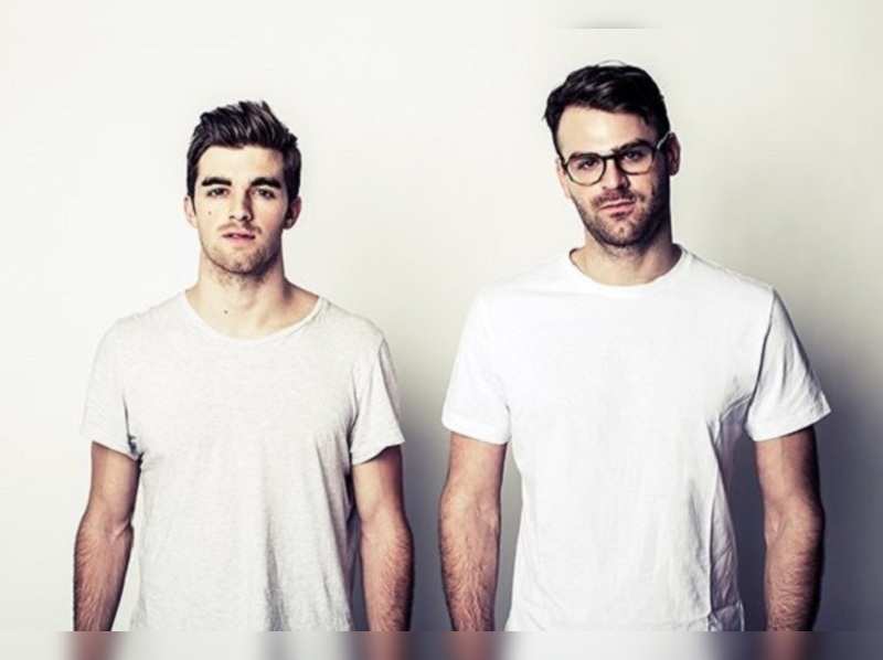 The Chainsmokers crash a high school prom
