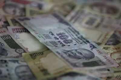 Rupee closes up 3 paise against dollar ahead of US Fed meet