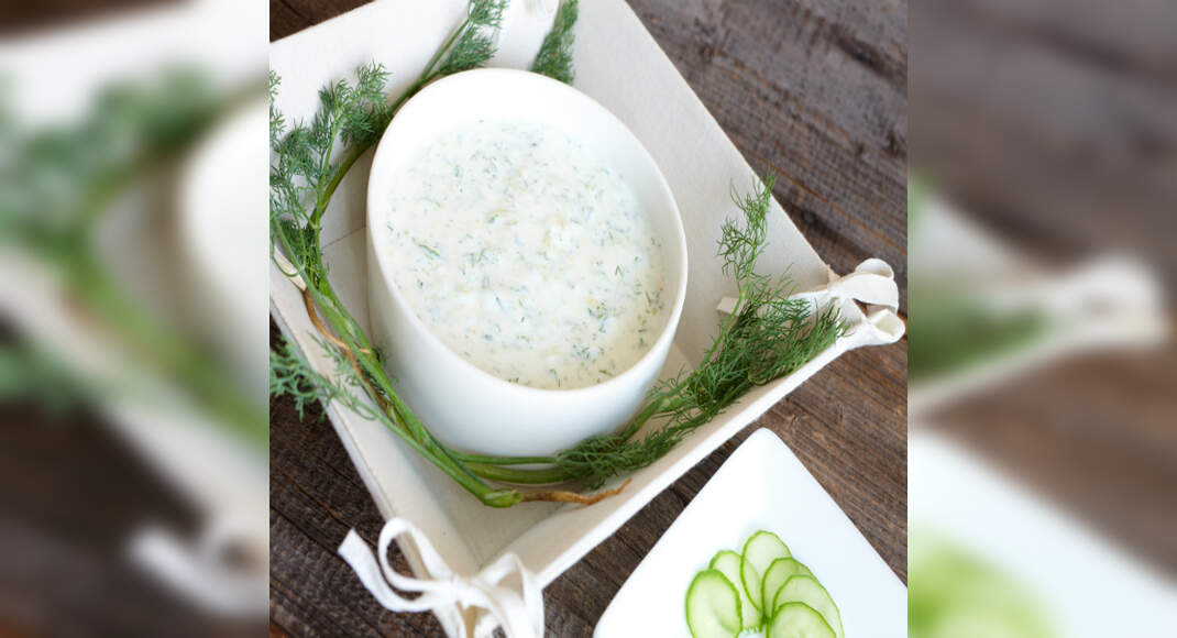 Gyro Yogurt Sauce Recipe How to Make Gyro Yogurt Sauce Recipe