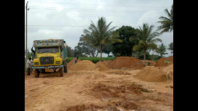 Four dumpers with illegal mining materials impounded