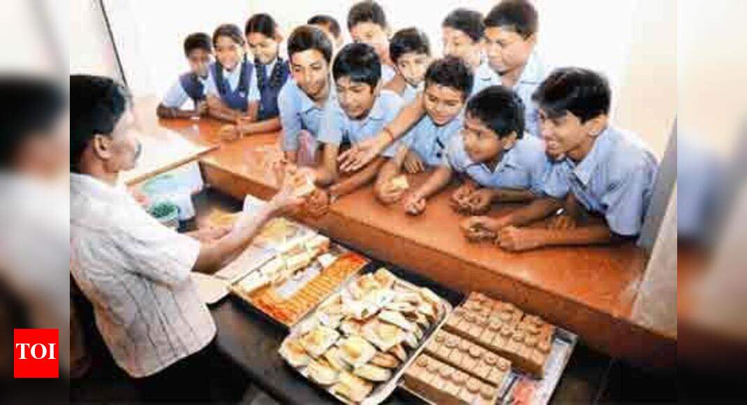 School Canteens No samosas, sweets or soft drinks in school canteens