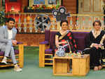Kapil Sharma with Asha Parekh and Helen
