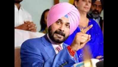 Navjot Singh Sidhu to revive solid waste management projects