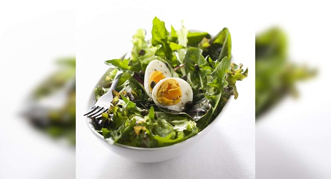 Loaded Spinach Salad Recipe: How to Make Loaded Spinach Salad Recipe | Homemade Loaded Spinach Salad
