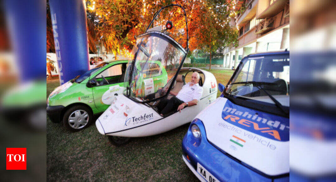 Electric vehicles to save 60 billion in fuel costs by 2030 Niti Aayog