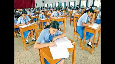 Karnataka SSLC exam results: Three score full marks, pass percentage down by 7.24