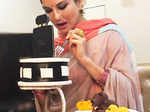 Sunny Leone cutting birthday cake