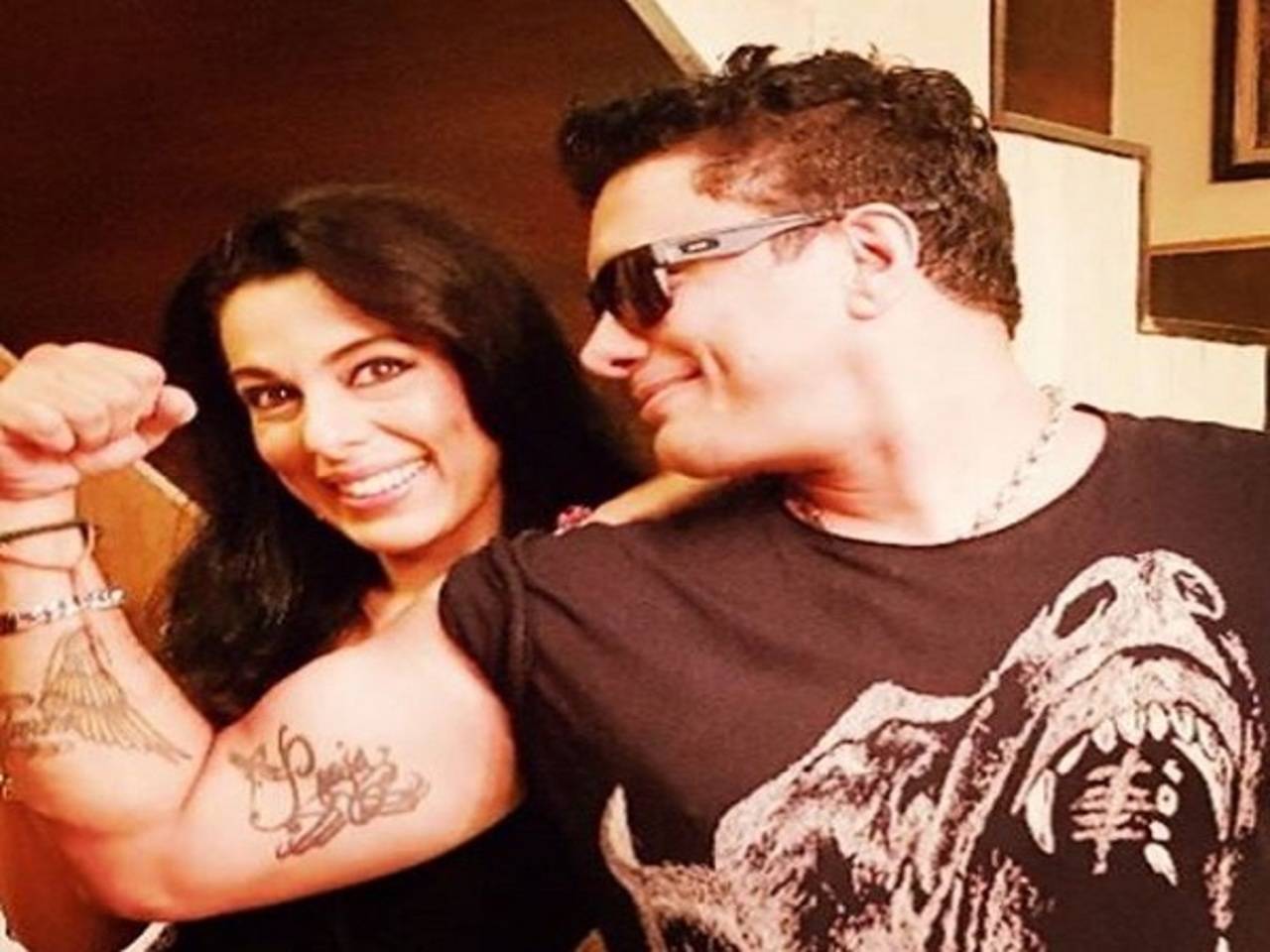 Akashdeep Saigal flaunts ex-flame Pooja Bedi's name tattooed on ...