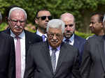 Mahmoud Abbas pays homage