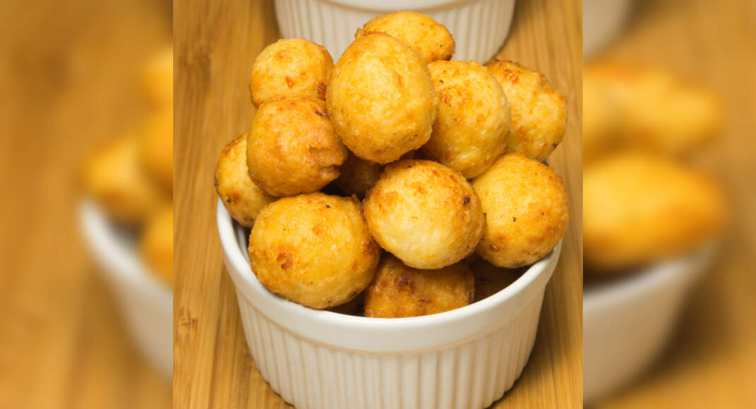 Aloo Paneer Pops Recipe: How to Make Aloo Paneer Pops Recipe | Homemade ...