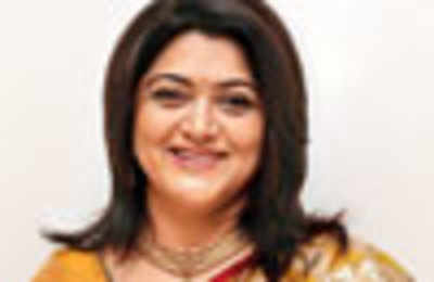 400px x 260px - Khushboo to return opposite Big B! | Hindi Movie News - Times of India