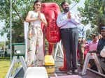 Shilpa Shetty unveils 'Yoga on the Sealink' sculpture