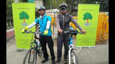 On save water mission, Bengaluru engineer duo pedal into Nagpur